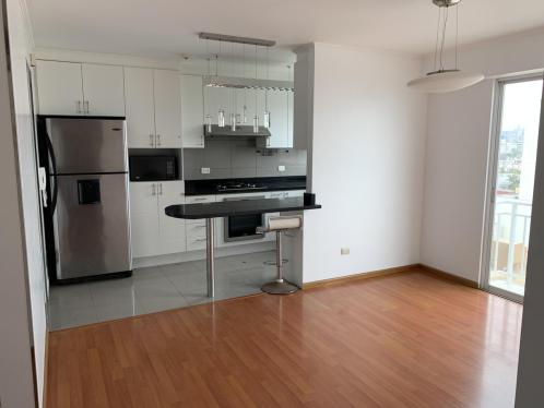 Departamento de 3 dormitorios y 2 baños ubicado en San Isidro