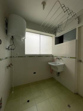 Departamento de 3 dormitorios y 2 baños ubicado en Santiago De Surco