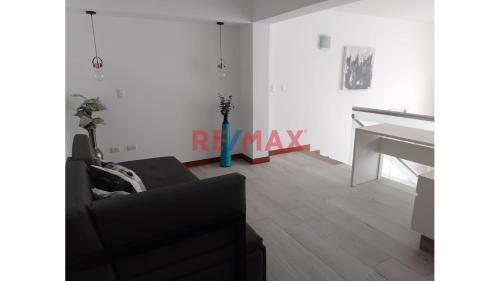 Bajo precio Departamento en Alquiler en Santiago De Surco