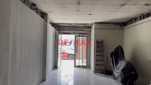 Bajo precio Local comercial en Alquiler en Ate