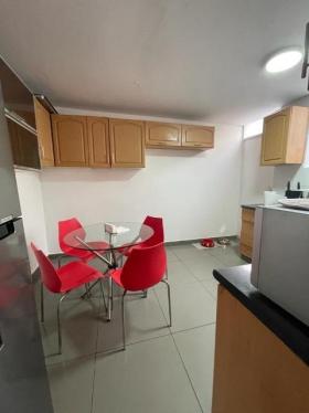 Lindo Casa en Venta en Santiago De Surco