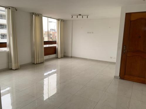 Departamento de 3 dormitorios y 2 baños ubicado en San Borja