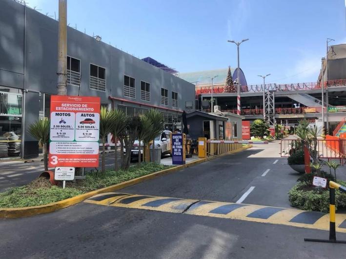 Local comercial en Alquiler ubicado en Plaza Hogar Local comercial en Alquiler ubicado en Plaza Hogar