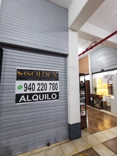 Amplio Local comercial ubicado en Surquillo Amplio Local comercial ubicado en Surquillo