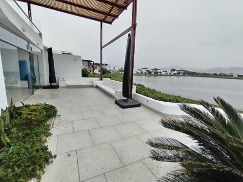 Casa de Playa en Venta ubicado en Puerto Nuevo