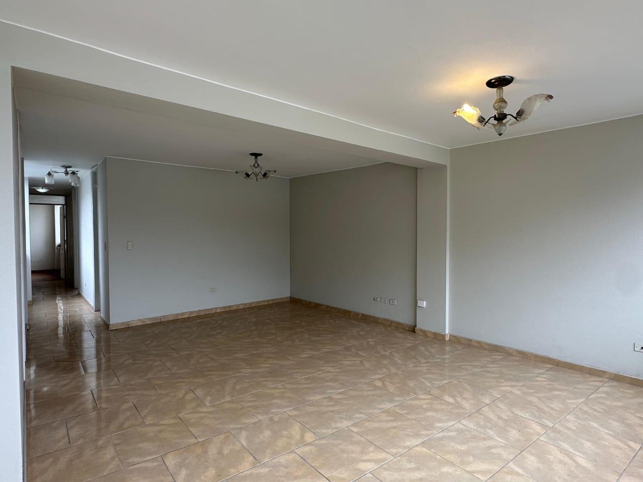 Departamento en Venta ubicado en La Molina a $105,000