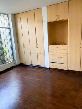 Departamento en Venta de 3 dormitorios ubicado en Santiago De Surco