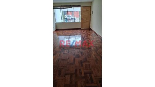 Bajo precio Departamento en Alquiler en La Victoria