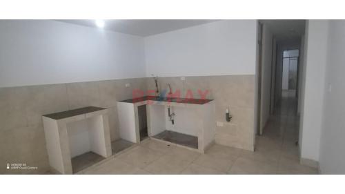 Departamento de 3 dormitorios y 2 baños ubicado en El Agustino