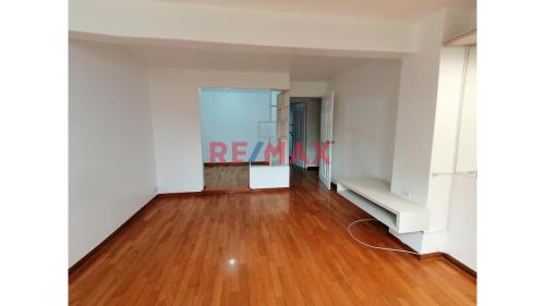 Lindo Casa en Venta en Santiago De Surco