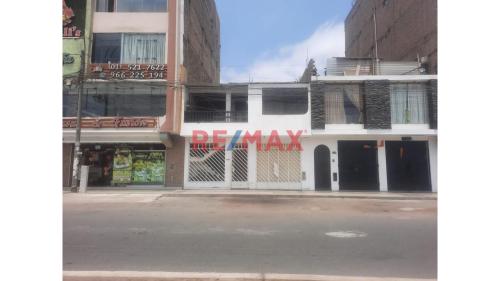 Local comercial en Alquiler ubicado en Av. Los Alisos