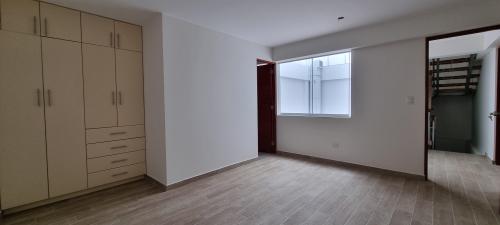 Departamento de 4 dormitorios y 3 baños ubicado en San Borja