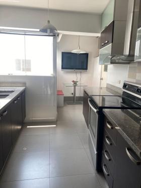 Departamento en Venta ubicado en Calle Los Gladiolos N° 1xx, Dpto. 402