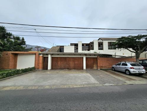 Casa en Venta ubicado en Santiago De Surco a $750,000