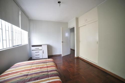 Departamento de 3 dormitorios y 2 baños ubicado en Miraflores