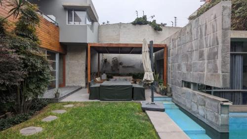 Casa en Venta ubicado en La Molina a $815,000