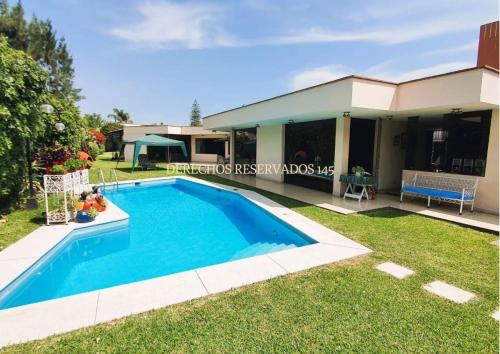 Casa en Venta ubicado en La Molina a $1,050,000