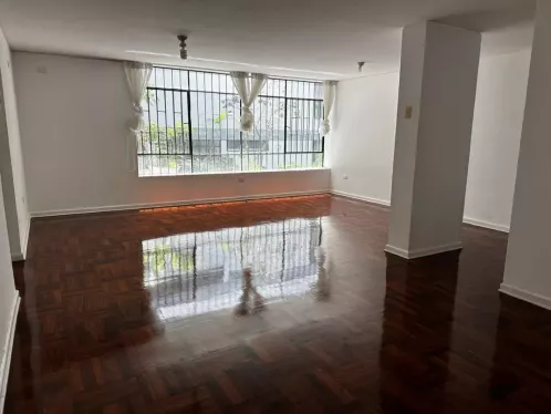 Departamento en Venta ubicado en Miraflores a $135,000