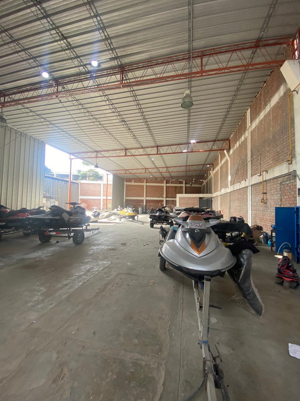 Amplio Terreno Comercial ubicado en Chorrillos Amplio Terreno Comercial ubicado en Chorrillos
