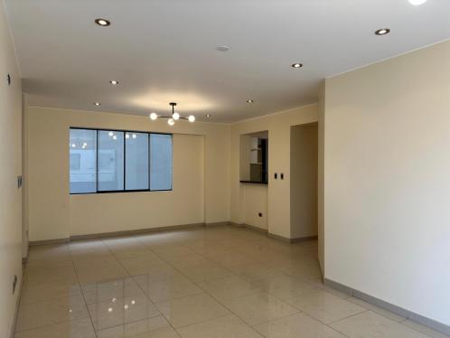 Departamento de 4 dormitorios ubicado en Santiago De Surco