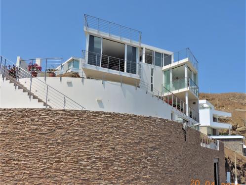 Casa de Playa en Pucusana en Babilonia