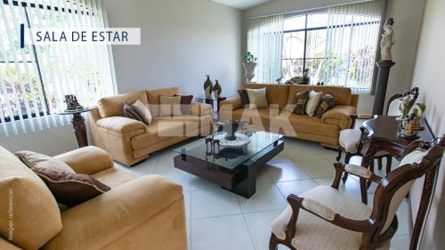 Casa en Venta ubicado en Av Casa Hacienda Sub Lote H128 Casa en Venta ubicado en Av Casa Hacienda Sub Lote H128