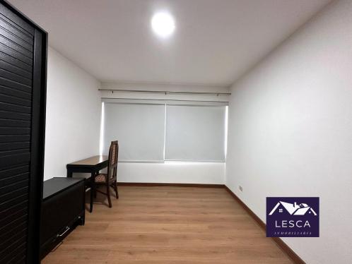 Departamento de 3 dormitorios y 3 baños ubicado en San Isidro