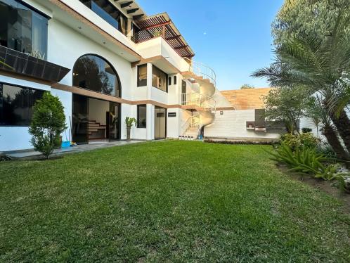 Casa en Venta a $528,000