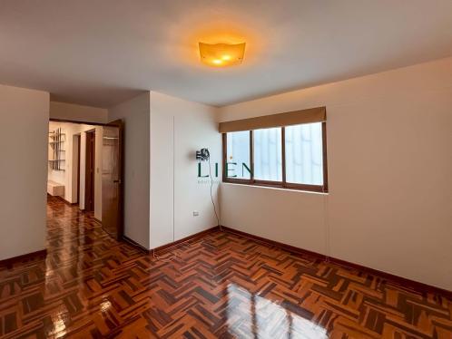 Departamento de 4 dormitorios ubicado en Santiago De Surco