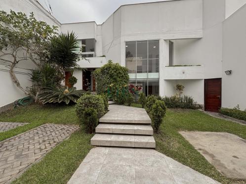 Casa en Venta con excelente ubicación.