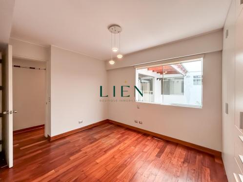 Departamento en Venta ubicado en A Una Cdra Del Pentagonito, Frente Al Parque Aramburú