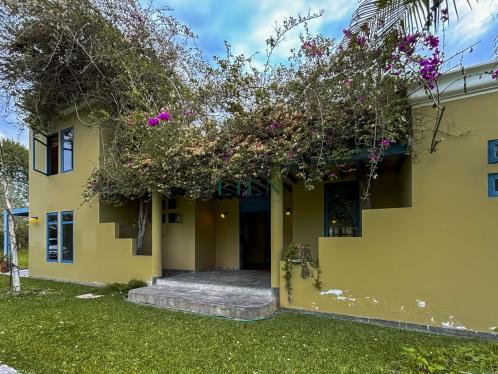 Casa en Venta ubicado en Casa De Campo Estilo Clásico Barranquino En Hacienda San Andrés Km 74.5