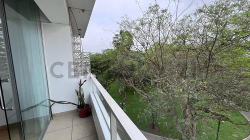 Departamento de 3 dormitorios y 2 baños ubicado en San Isidro