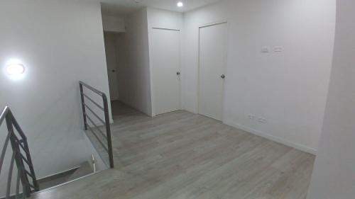 Departamento en Alquiler de 5 dormitorios ubicado en Miraflores