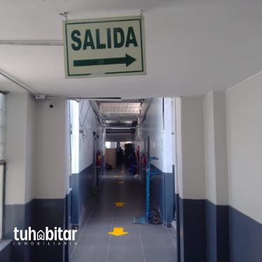 Baño de servicio Baño de servicio