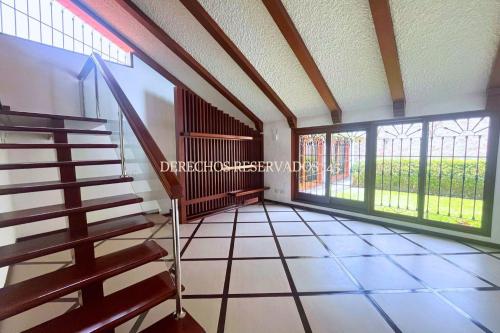 Bajo precio Casa en Venta en Santiago De Surco