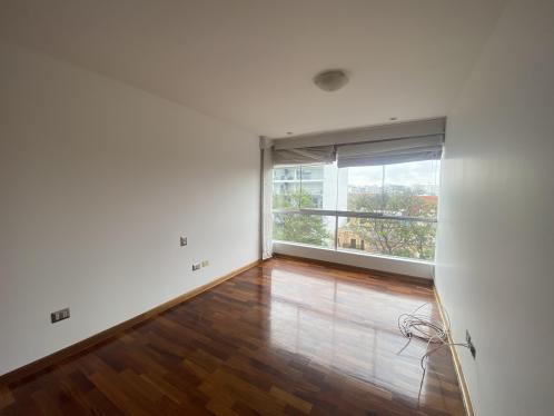 Departamento de 3 dormitorios ubicado en San Isidro