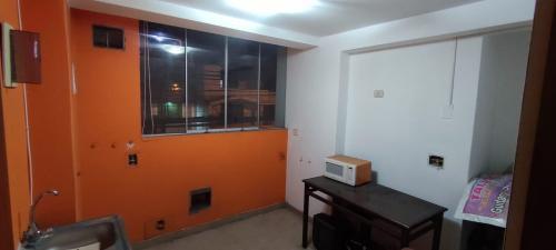 Departamento de 4 dormitorios y 2 baños ubicado en Los Olivos