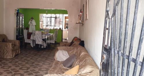 Casa de 5 dormitorios y 2 baños ubicado en San Martin De Porres