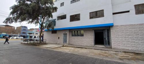 Local comercial en Alquiler ubicado en San Martin De Porres a $480