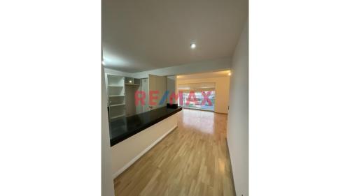 Departamento de 3 dormitorios y 2 baños ubicado en San Borja