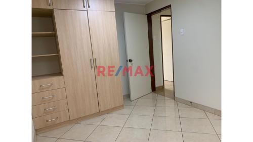 Departamento de 2 dormitorios y 2 baños ubicado en Santa Anita