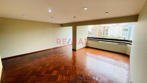 Departamento de 3 dormitorios y 3 baños ubicado en San Borja