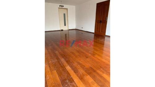 Departamento de 4 dormitorios y 3 baños ubicado en Santiago De Surco