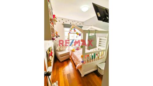 Departamento de 3 dormitorios y 3 baños ubicado en Santiago De Surco Departamento de 3 dormitorios y 3 baños ubicado en Santiago De Surco