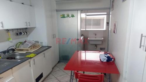 Departamento de 3 dormitorios y 1 baños ubicado en Miraflores Departamento de 3 dormitorios y 1 baños ubicado en Miraflores