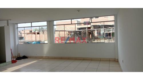 Local comercial en Venta ubicado en Av. Mariano Pastor Sevilla