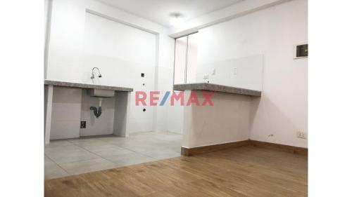 Departamento de 2 dormitorios y 1 baños ubicado en San Juan De Lurigancho