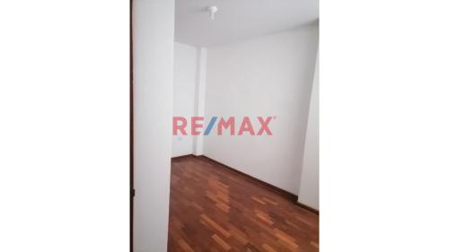 Departamento de 2 dormitorios y 1 baños ubicado en San Martin De Porres