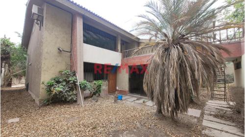 Casa de 4 dormitorios y 3 baños ubicado en Santiago De Surco